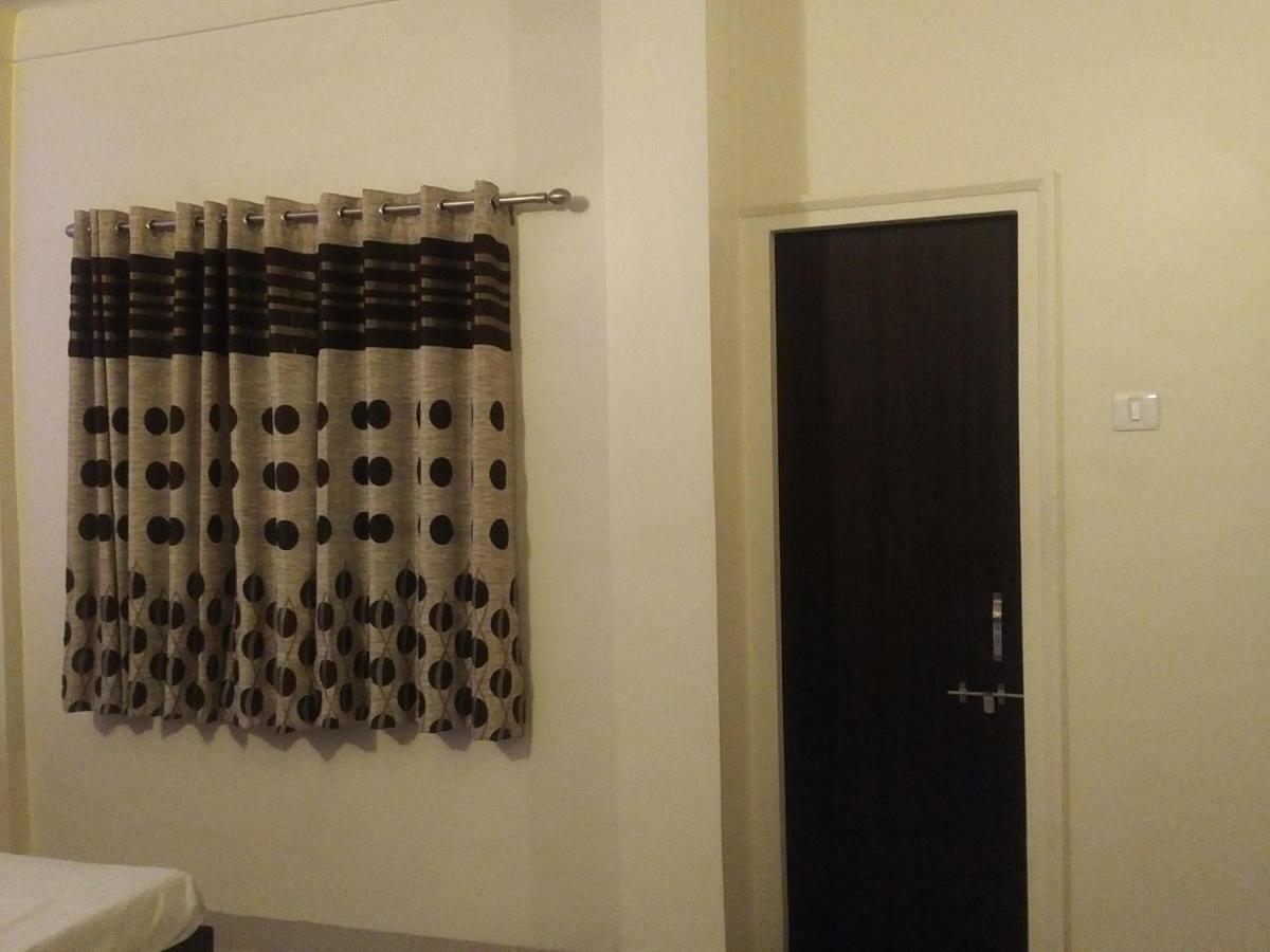 Hotel Rose Lodge بونة المظهر الخارجي الصورة