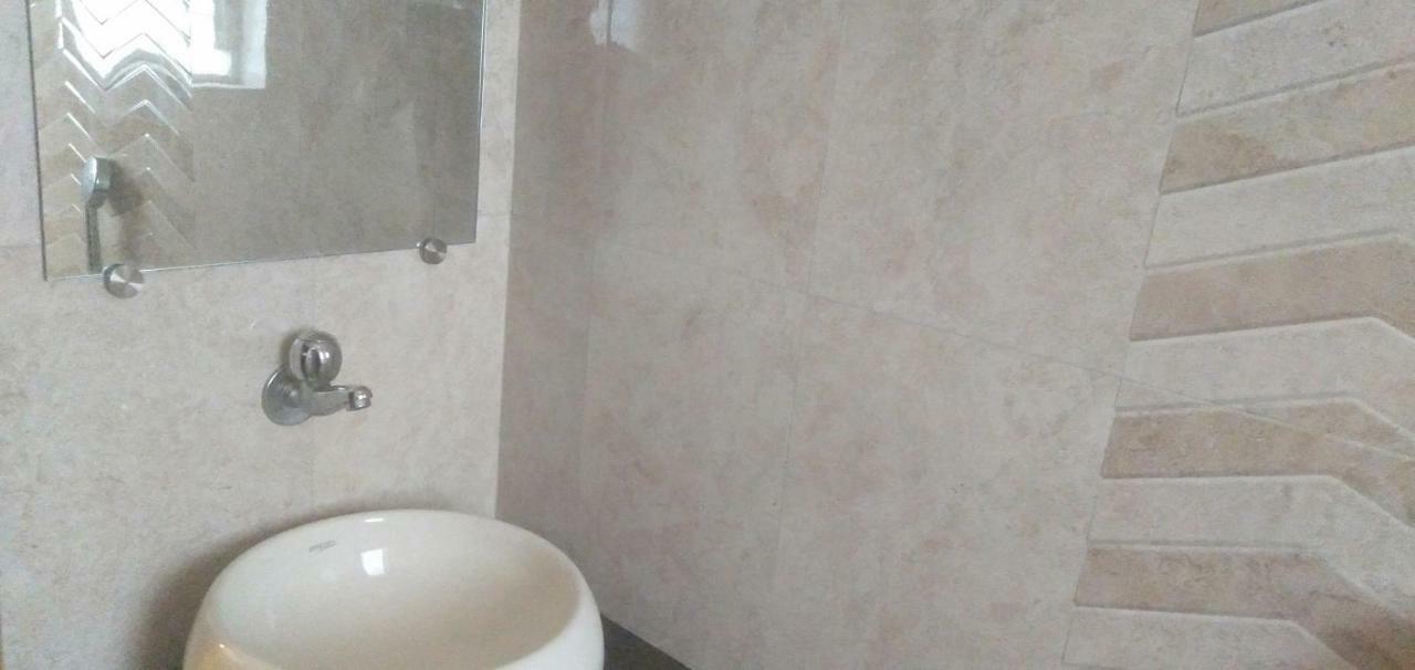 Hotel Rose Lodge بونة المظهر الخارجي الصورة