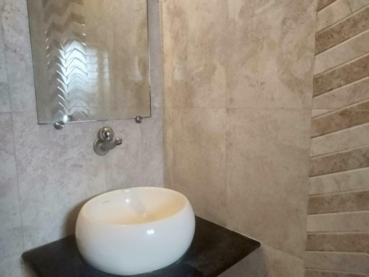 Hotel Rose Lodge بونة المظهر الخارجي الصورة